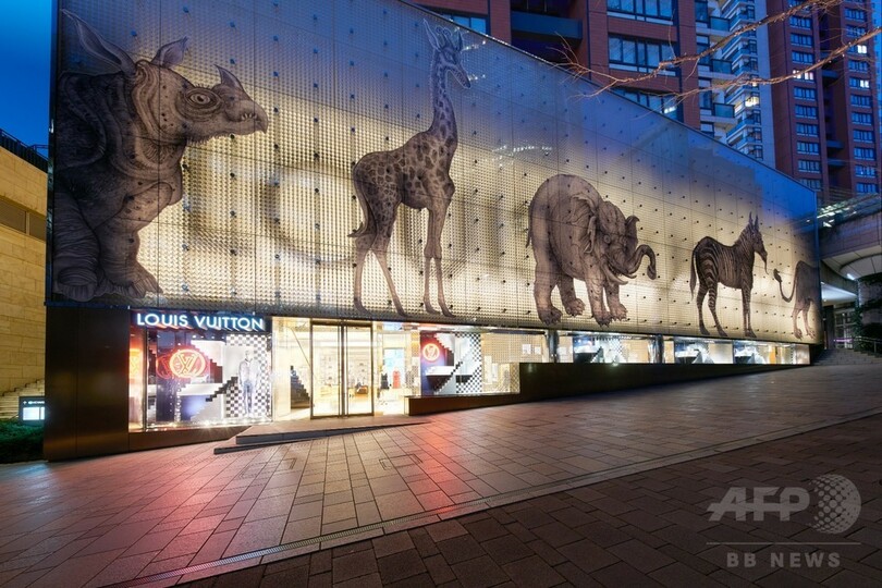 ルイ ヴィトン 六本木ヒルズ店に期間限定のアートな空間が誕生 写真9枚 国際ニュース Afpbb News ルイ ヴィトン 六本木ヒルズ店に期間限定のアートな空間が誕生 写真9枚 国際ニュース Afpbb News