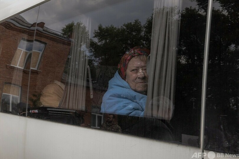 ウクライナ東部ハルキウ州、避難者数千人に ロシア軍攻撃「ほぼ24時間」