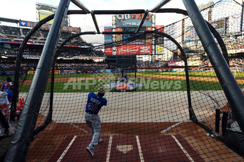 ダルビッシュと岩隈らオールスターチームが練習、先発投手も発表