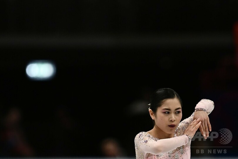 コストナーがザギトワ抑えSP首位発進、宮原3位 世界フィギュア