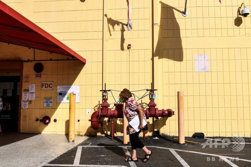 郵便投票急増もミス多発、1000万人超が期日前投票 混迷の米大統領選