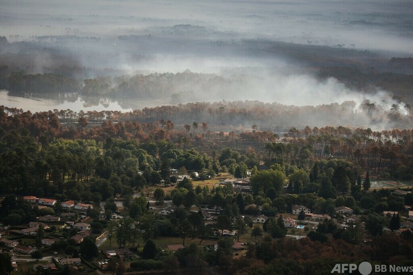 仏消防ボランティア、連続放火の疑いで捜査