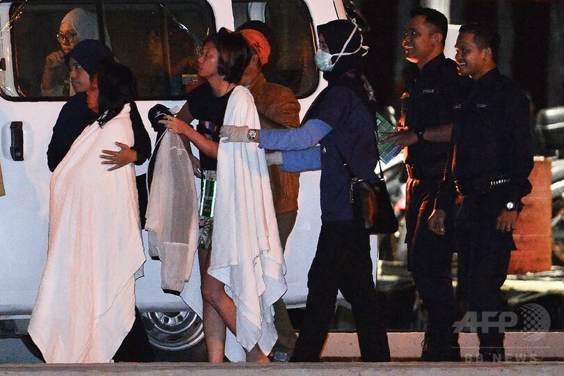 マレーシア沖の沈没事故、捜索範囲を拡大　船長らを拘束