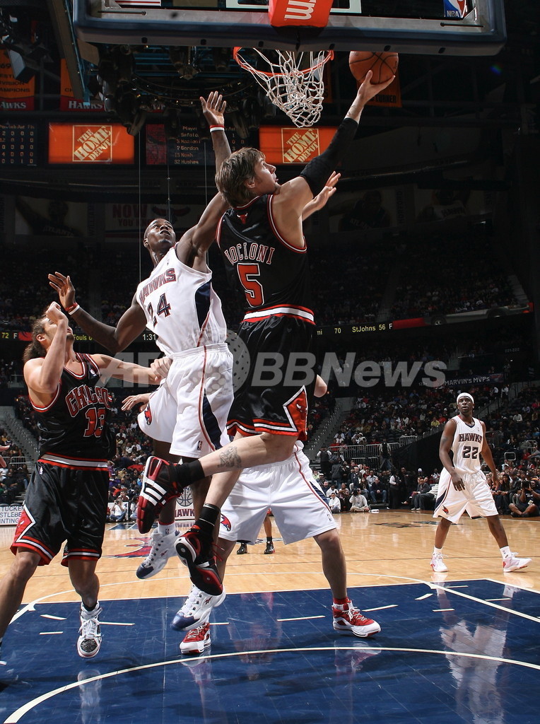 ホークス ブルズに勝利し4連勝