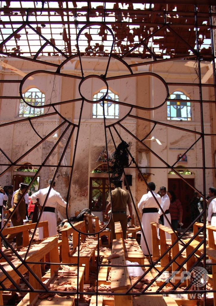 スリランカ連続爆発事件、死者290人に 負傷者500人超