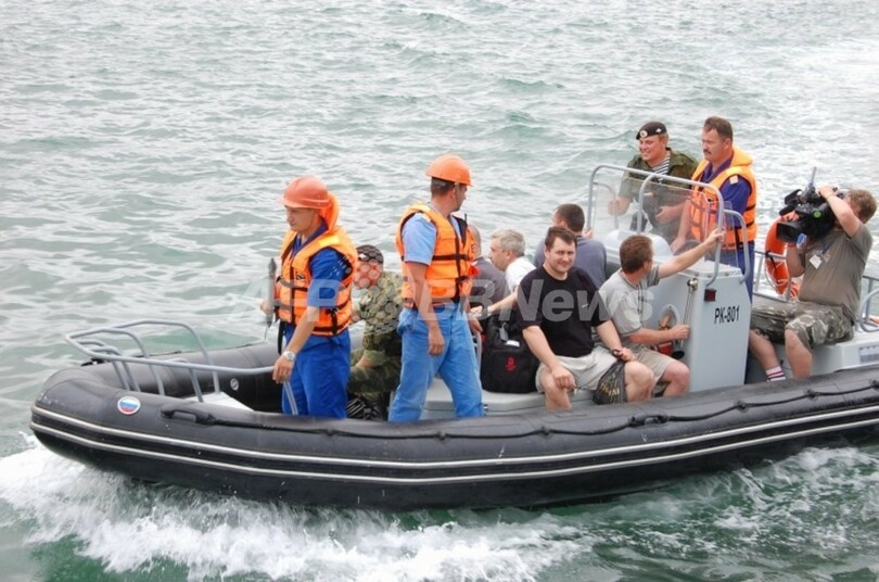 不明貨物船のロシア人乗組員にかん口令か、高まる隠ぺい工作説