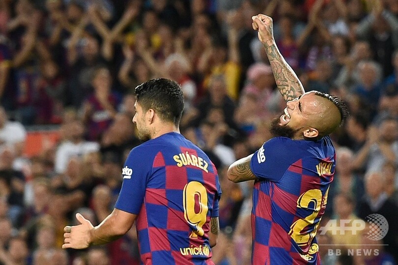 バルサ、セビージャに4発快勝で2位浮上 メッシがFKで今季初ゴール