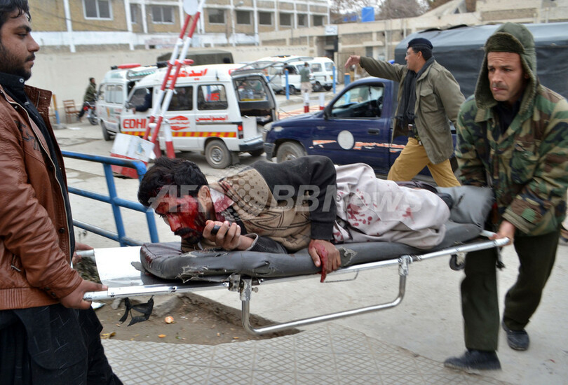 パキスタンのクエッタで自爆攻撃、81人死亡