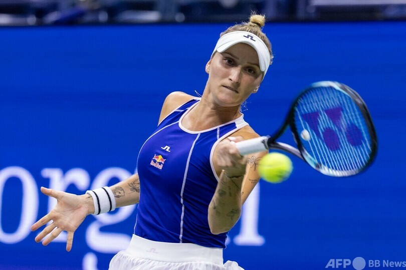 キーズが全米OP4強入り ウィンブルドン覇者ボンドロウソバ破る