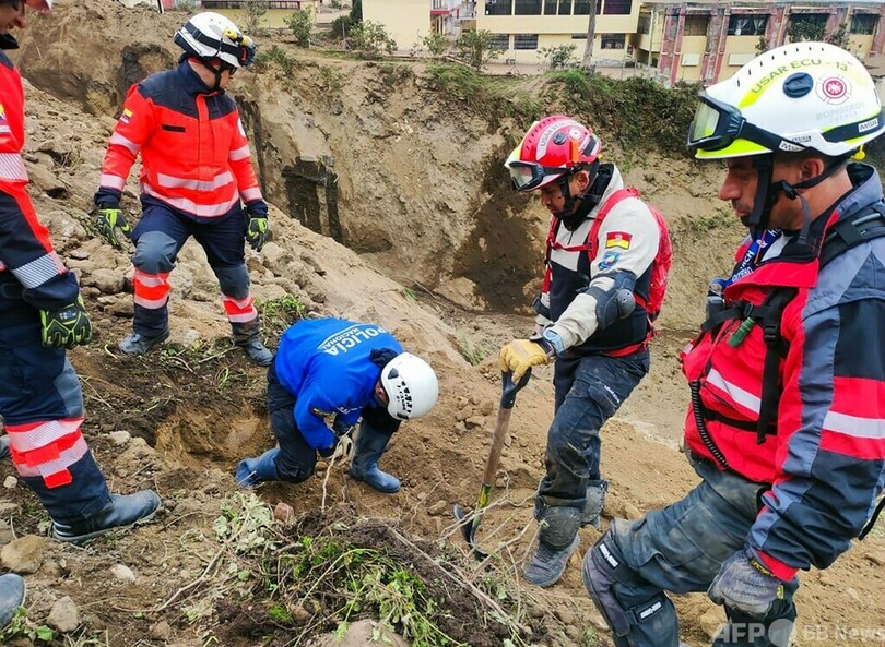 エクアドルで土砂崩れ、7人死亡 50人近く不明