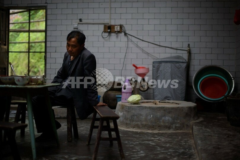 中国経済成長の代償、じん肺で死に行く出稼ぎ労働者たち