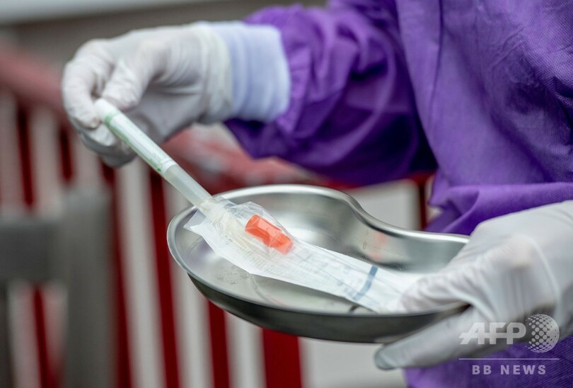 「早くて簡単！」新型コロナのドライブスルー検査、ドイツなど各国に登場