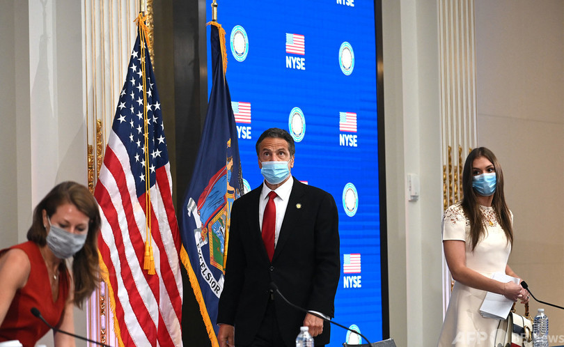 セクハラ認定の米NY州知事、最側近の秘書官が辞任 米報道