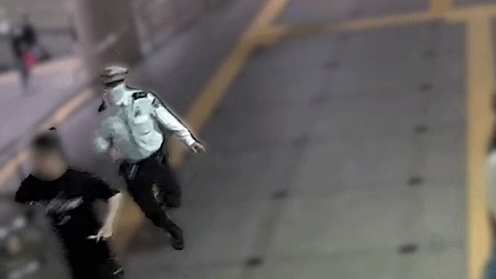 指名手配のベトナム人、無断横断で御用…韓国・追跡の警察官が袋小路で