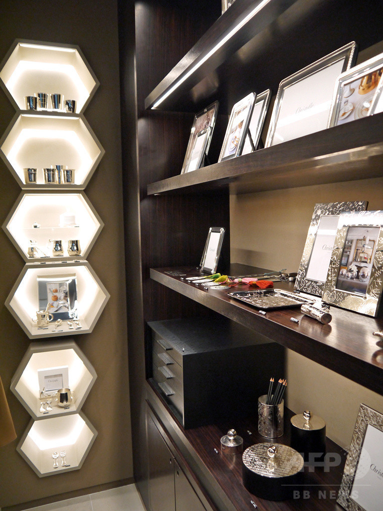 「クリストフル」青山本店がリニューアルし、グランドオープン