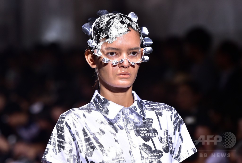 「ミントデザインズ」16年春夏コレクション