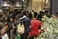 バーバリー銀座マロニエ通りオープン記念カクテルパーティ（2010年4月28日撮影）。(c)Burberry