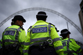 英ロンドン警視庁の警察官。ロンドンで（2024年8月15日撮影、資料写真）。(c)HENRY NICHOLLS / AFP