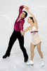 フィギュアスケート四大陸選手権2009（%%ISU Four Continents Figure Skating Championships 2009%%）ペア・ショートプログラム（SP）、64.36点を記録し2位につけたカナダのジェシカ・デュベ（%%Jessica Dube%%、右）とブライス・ダヴィソン（%%Bryce Davison%%）。（2009年2月4日撮影）(c)AFP/Getty Images/Matthew Stockman
