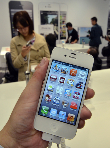 iPhone 4Sの新機能「Siri」、機械とは思えない絶妙な返しを披露