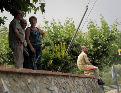 スペインの山火事、鎮火の見通し立たず 4人死亡