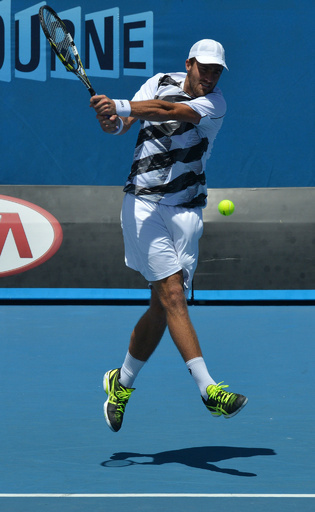 アルマグロがジョンソンに辛勝、全豪オープン