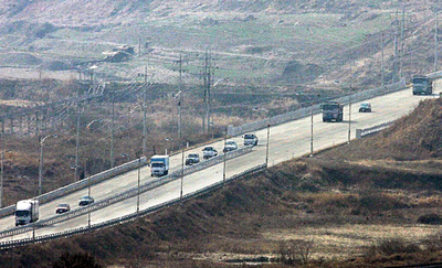 北朝鮮、軍事境界線の通行を厳しく制限へ 12月1日から