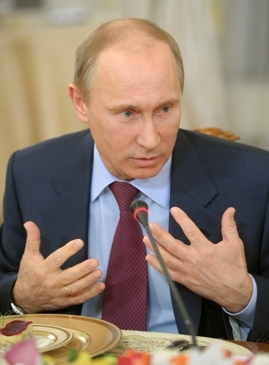 「プーチンの埋葬は必要か」、言い間違いが大騒動に ロシア