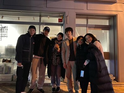 リュ・ジュニョル、ソ・ジソブら共演者との集合写真公開 – KOREA WAVE