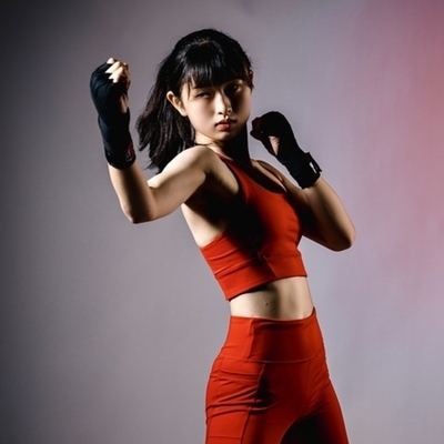 日本のキックボクシングチャンピオン、辻井和花が『The Shinsei Saga：Rain』の主演に決定