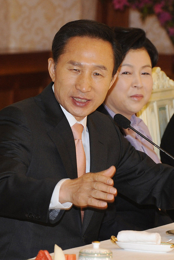 北朝鮮「南北対話の全面中止」へ、韓国「先制攻撃」発言で