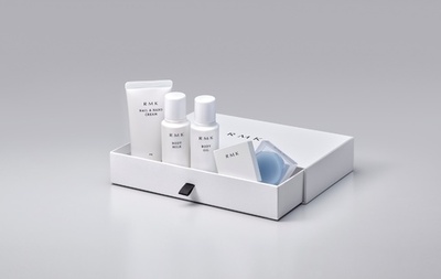 心までとかすテクスチャー、「RMK」ボディケアキット2018