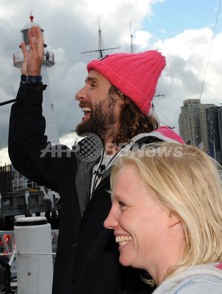 ペットボトル1万2500本の船、18日で太平洋を横断