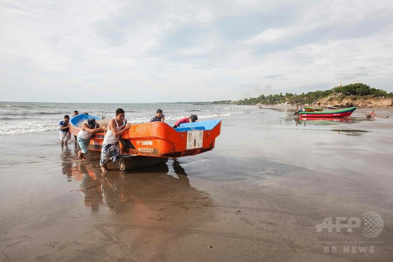 エルサルバドル沖でM7の地震、ハリケーン直後 一時津波注意報