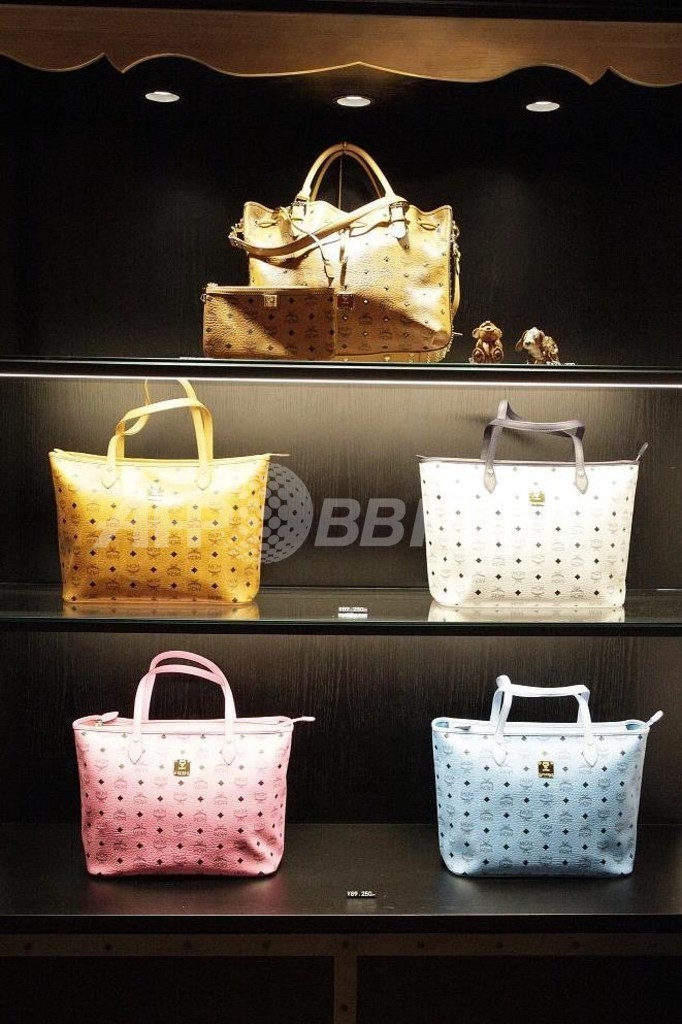 ラブレス＆ギルドプライム、12年春夏より「MCM」本格展開スタート