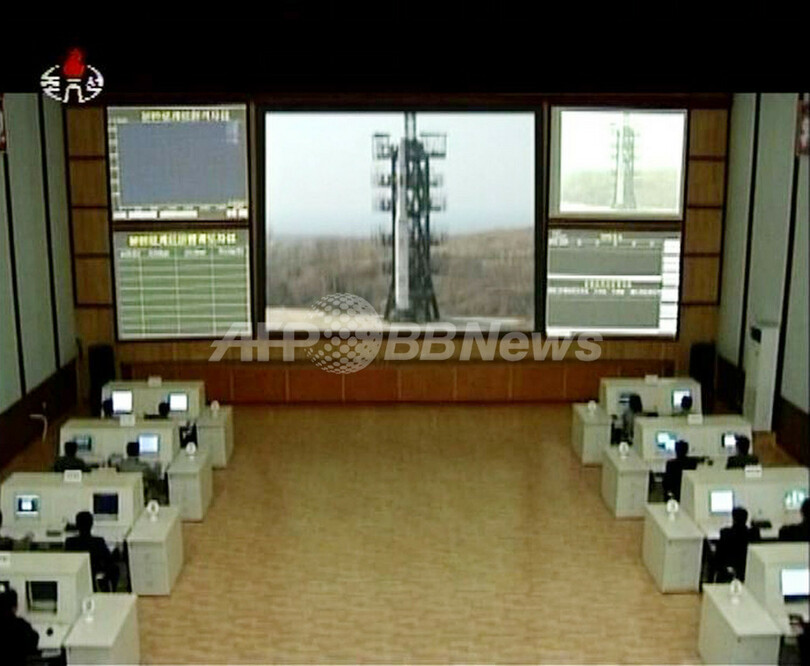 ロケット発射映像公開、「金総書記は人民を思い涙した」 朝鮮中央テレビ