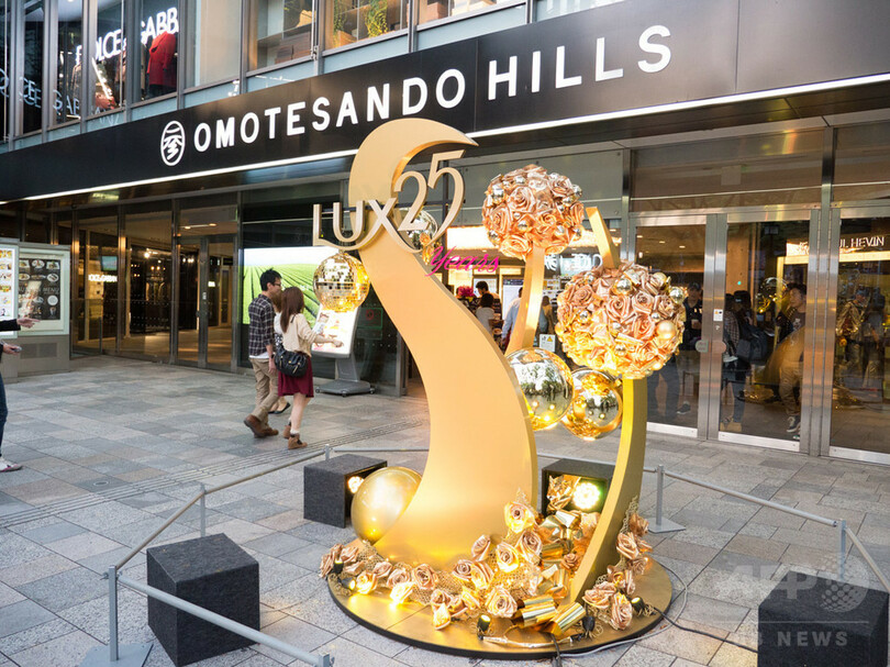 来場者がデジタルアート映像に、LUX25周年記念イベント開催