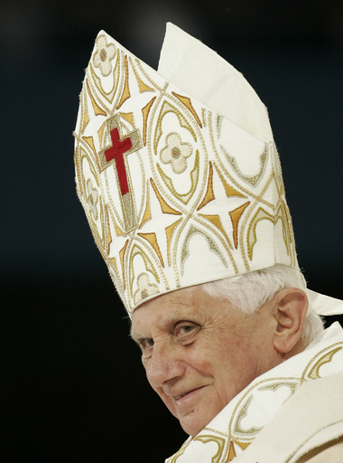 前ローマ教皇ベネディクト16世が死去 95歳 写真10枚 国際ニュース