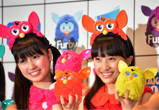 おしゃべり電子ペット「ファービー」、新型になって日本再上陸
