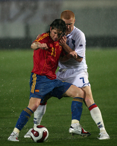 サッカー 欧州選手権08 予選 スペイン イニエスタのゴールでアイスランドに競り勝つ スペイン 写真24枚 国際ニュース Afpbb News