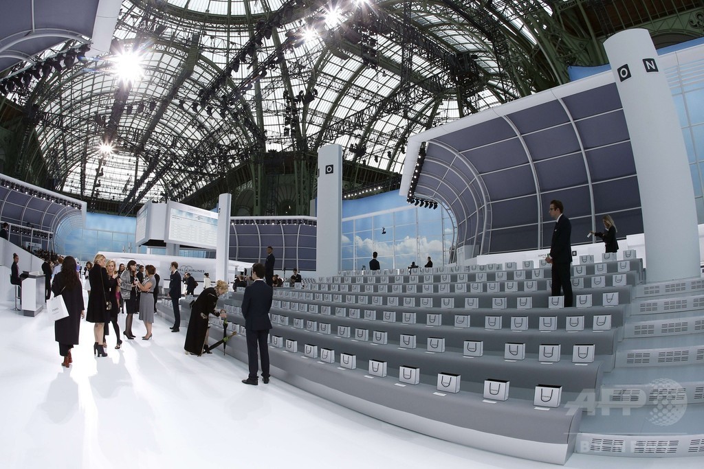 「シャネル」16年春夏コレクション