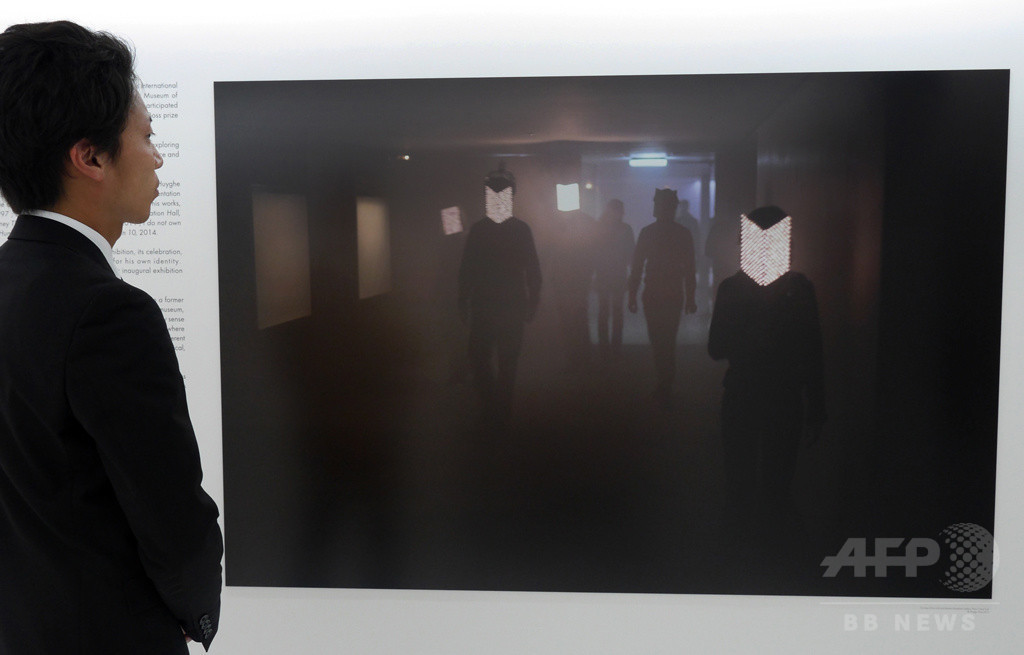 エスパス ルイ・ヴィトン東京にてピエール・ユイグ展、開催