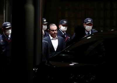 ルノー・日産のオランダ合弁会社で13億円の不審な支出 ゴーン氏関与