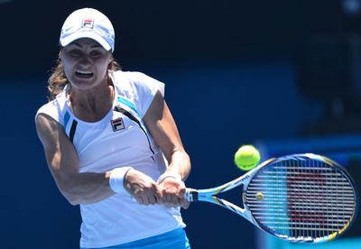 前回大会覇者のアザレンカが初戦突破、全豪オープン