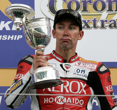 ＜スーパーバイク世界選手権 第5戦シルバーストーンGP＞ベイリス 見事優勝を飾る - 英国