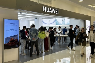 ファーウェイ、中国のスマホ市場シェアを急速に奪還