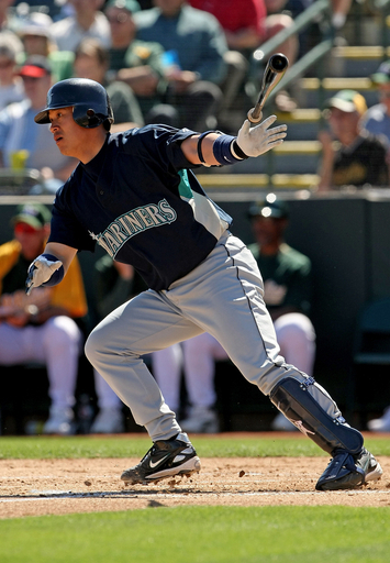 城島 アスレチックス戦で3打数1安打