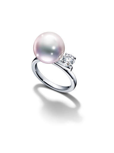 「TASAKI」創業60周年記念フェア開催、ブランドブックのプレゼントも