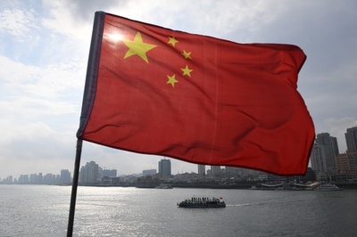 中国、トランプ政権の関税措置を非難 「米国の首を絞めるだけ」