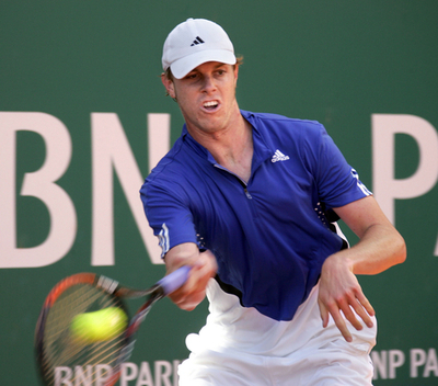 キュエリー 1回戦でモヤ破る